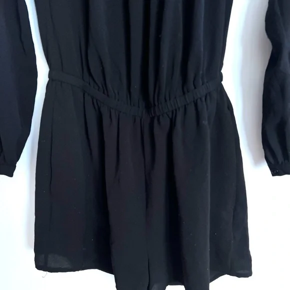 MICHAEL Michael Kors Black Romper Size XS Ruffles Off Shoulder EUC - Picture 3 of 8